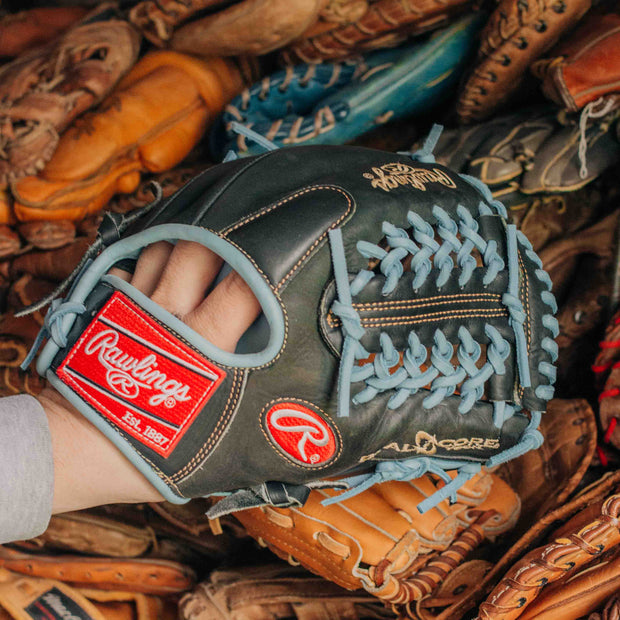 Glove Repair Service & Relace – Minimum Service Fee & Deposit