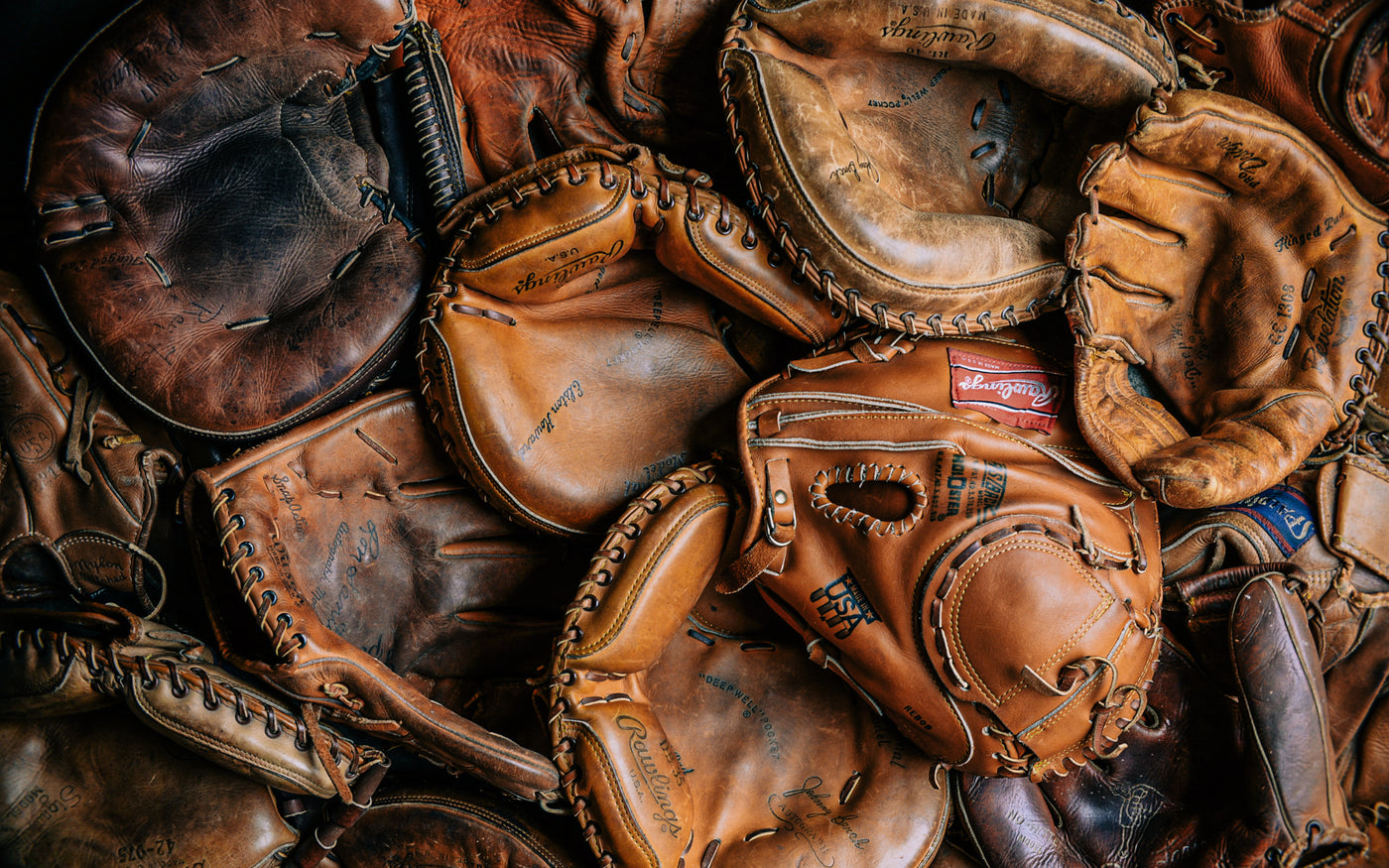 Vintage Baseball Gloves & Mitts